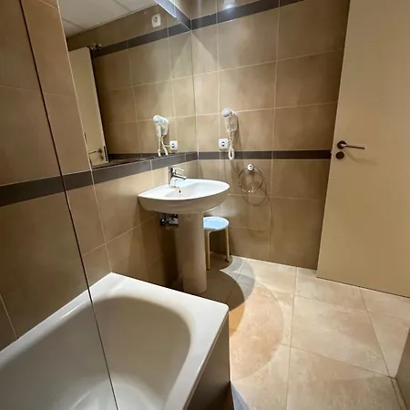 Luxurious Esmerald Apartmán *