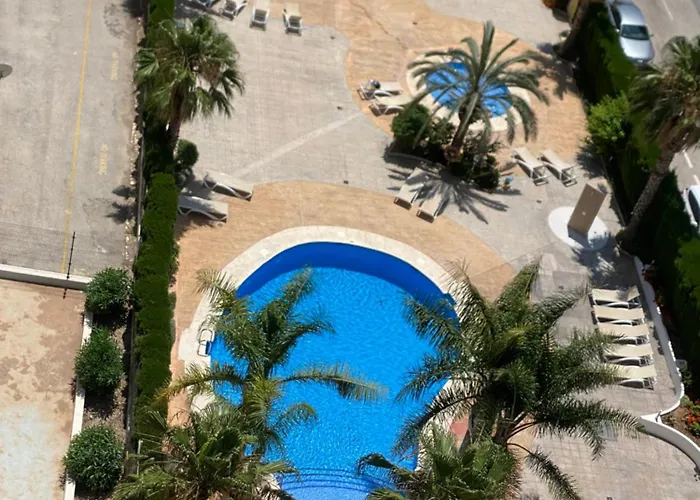 Luxurious Esmerald *